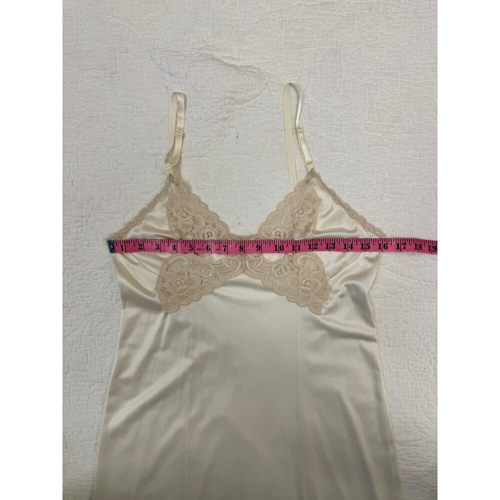 VTG Vanity Fair Slip Dress - Size 34 - Picture 3 of 8